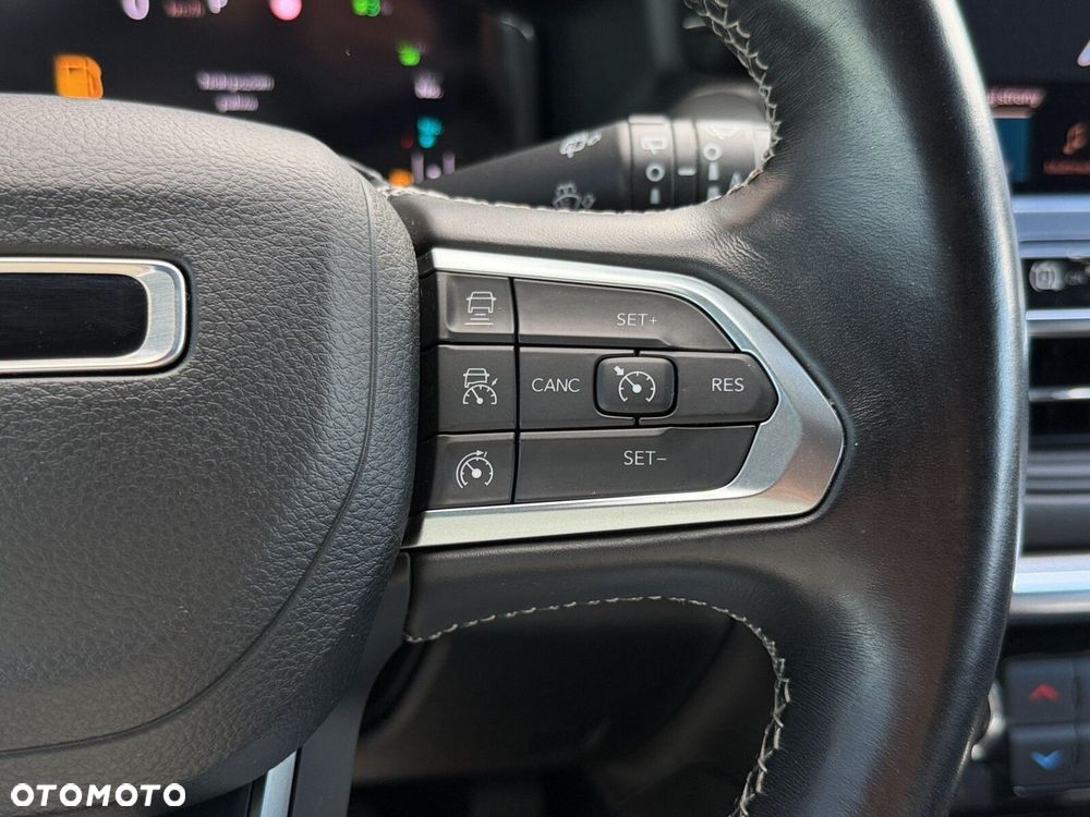 Jeep Compass - 23