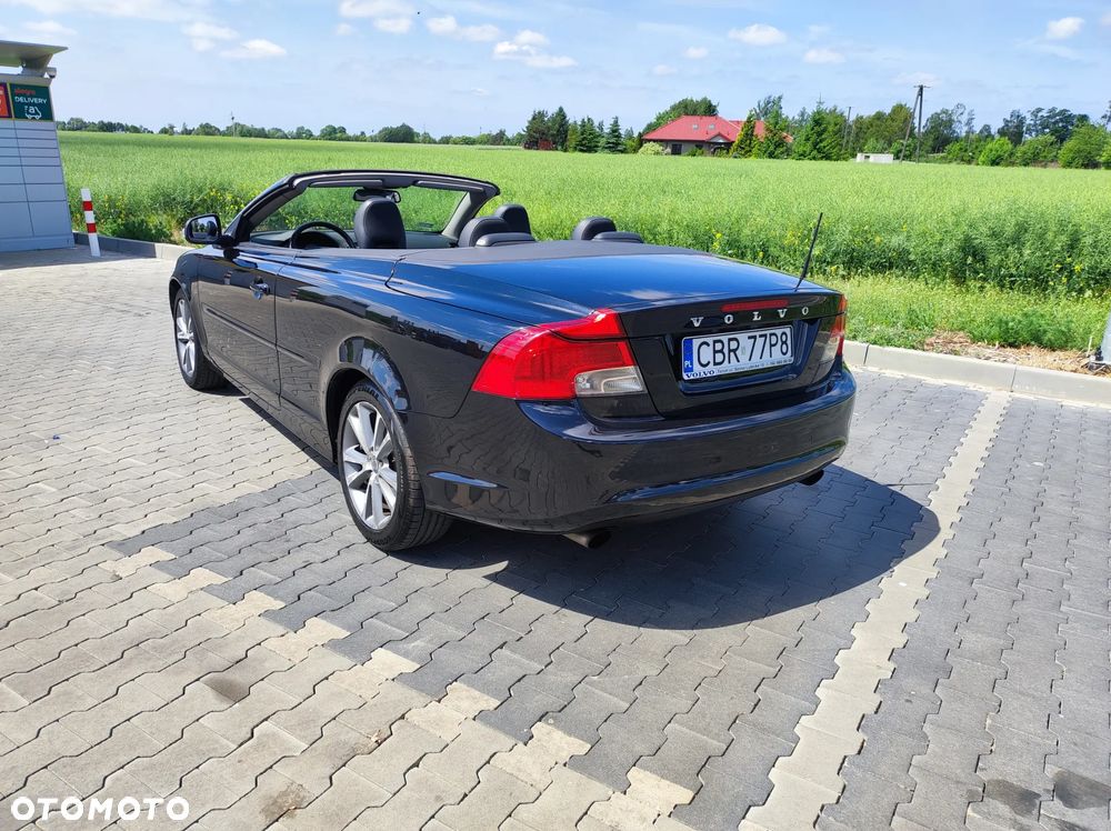 Volvo C70 D3 Momentum - 22
