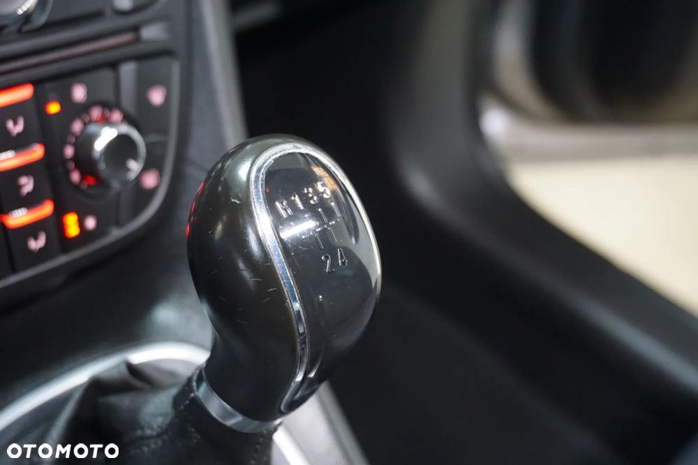 Opel Meriva 1.4 Style - 34