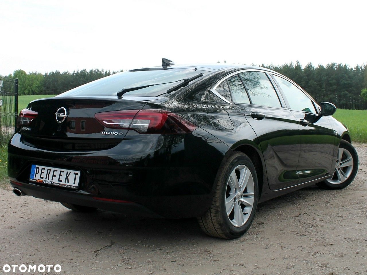 Opel Insignia - 15