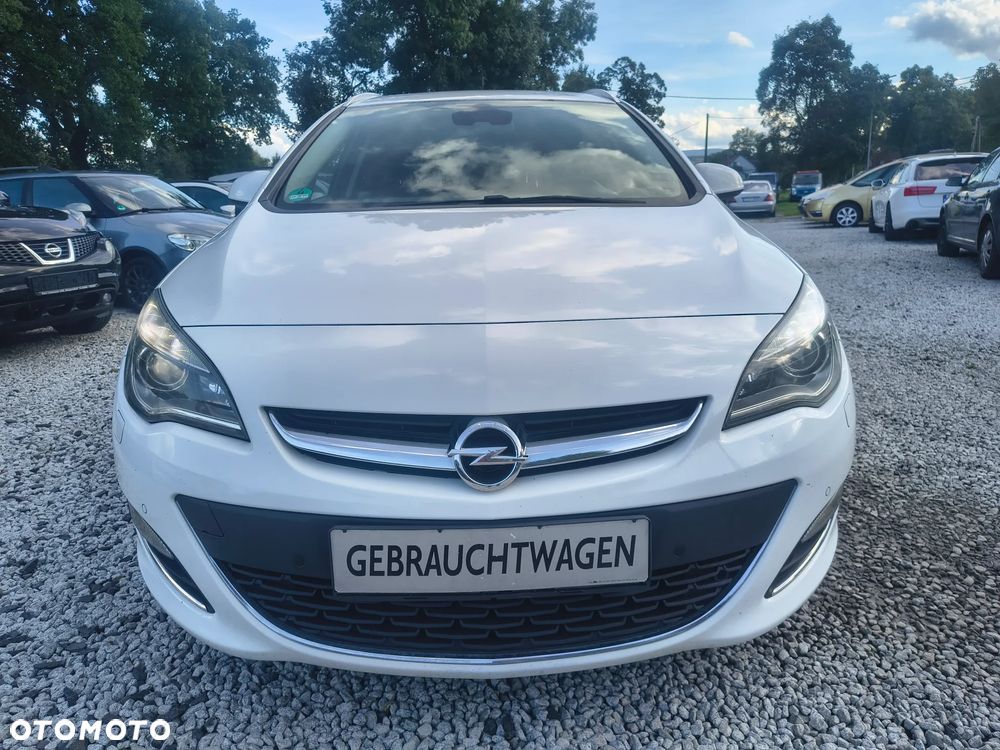 Opel Astra 2.0 CDTI DPF White Edition - 3