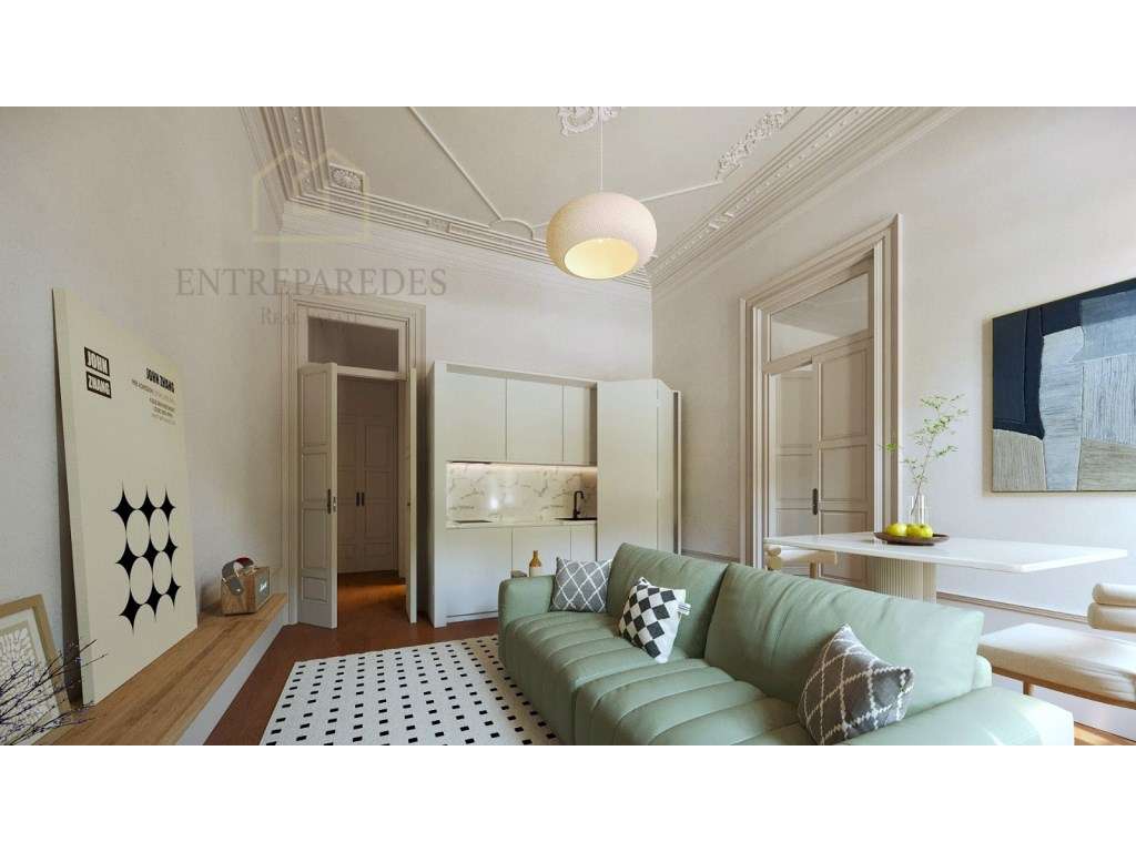 Apartamento T1 com jardim de 68m2 no prédio Álvares Cabral, para co... - Grande imagem: 3/13