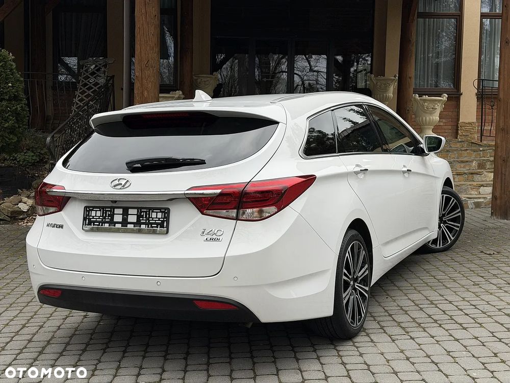 Hyundai i40 Kombi blue 1.7 CRDi DCT Premium - 16