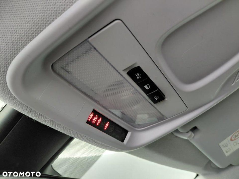 Opel Crossland X - 22