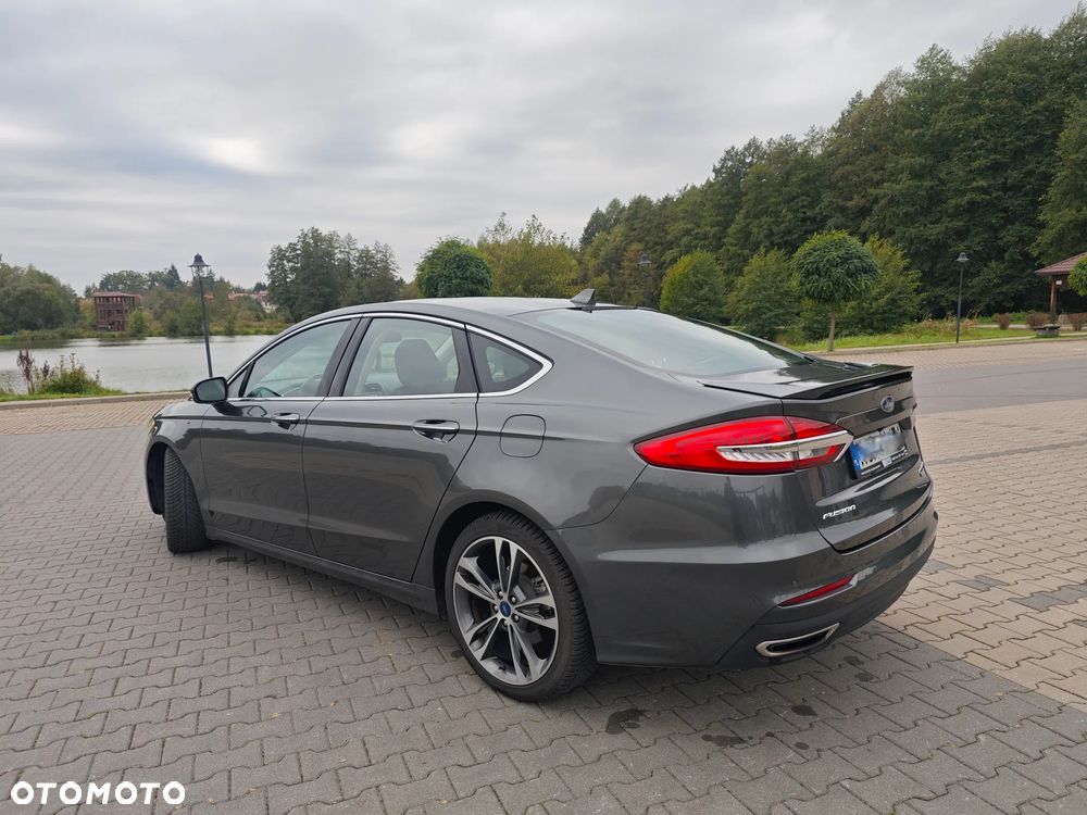Ford Fusion 2.0 EcoBoost Titanium - 2