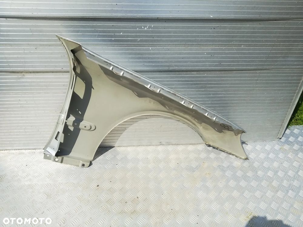 F660 BŁOTNIK MERCEDES W211 211 - 2