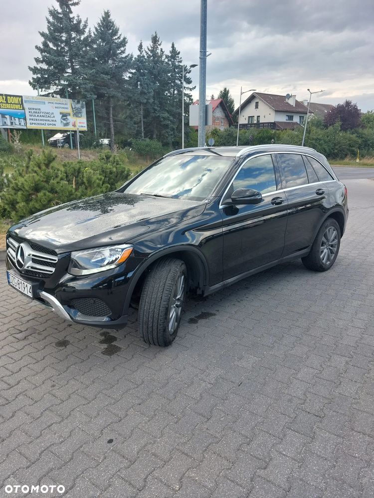 Mercedes-Benz GLC 300 4-Matic - 3