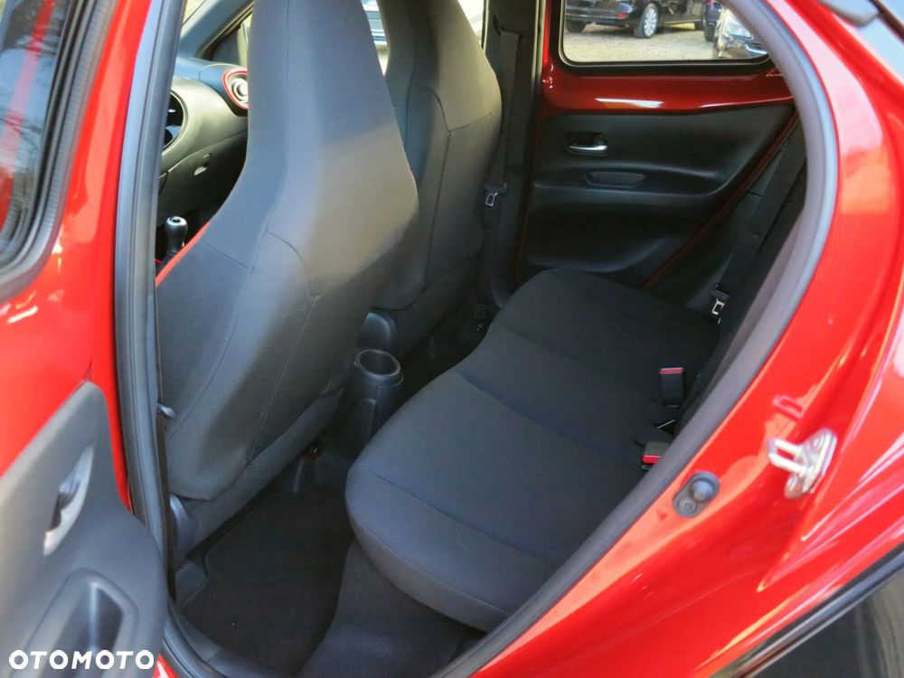 Toyota Aygo X - 15