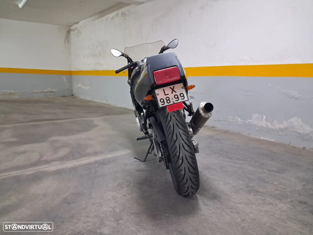 Yamaha FZR - 15