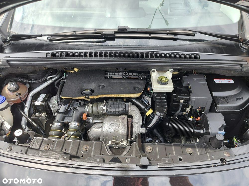 Peugeot 3008 1.6 BlueHDi Active S&S - 33