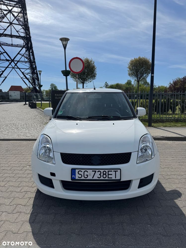 Suzuki Swift 1.3 Classic - 1