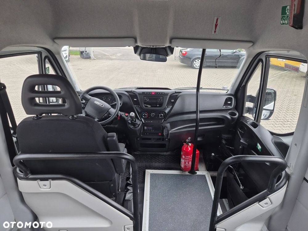 Iveco A60C15 DAILY / SPROWADZONE / EURO 6 / 92 000 KM - 22