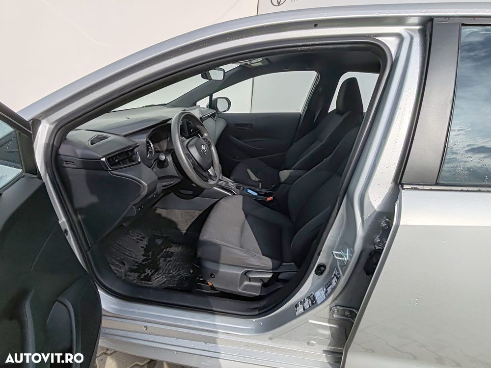 Toyota Corolla 1.8 HSD Business - 4