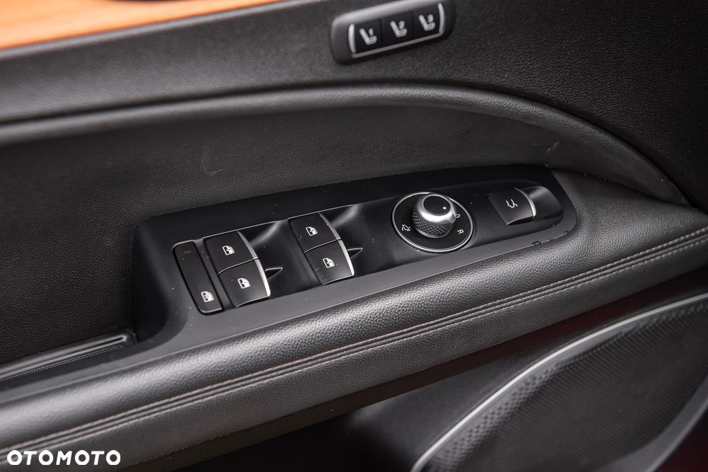 Alfa Romeo Stelvio - 17