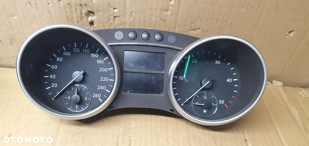 Licznik zegary oryginał Mercedes ML W164 3.0 CDI A1645404947 - 7