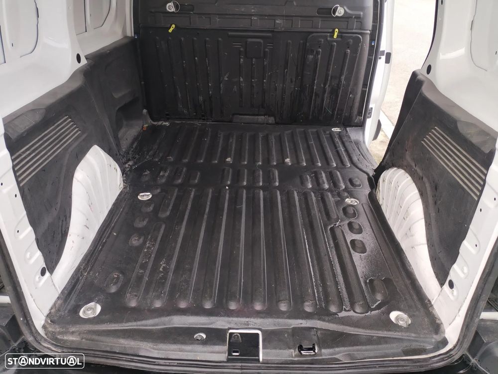 Peugeot Partner HDI 100cvs iva incluido 3LG - 6