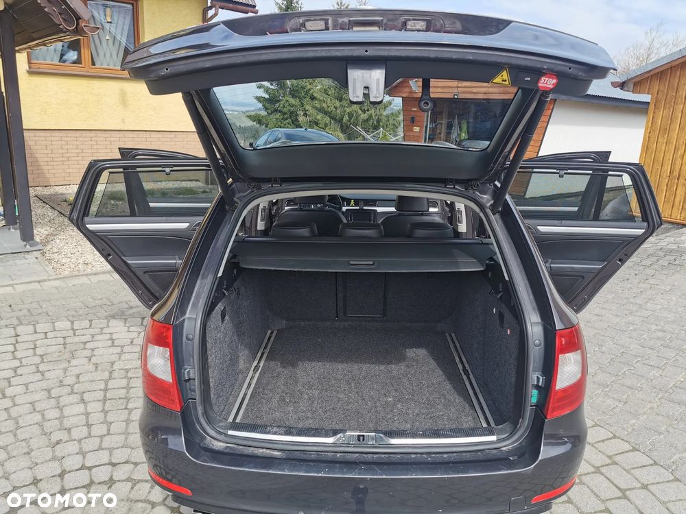 Skoda Superb 2.0 TDI 4x4 Platinum - 16