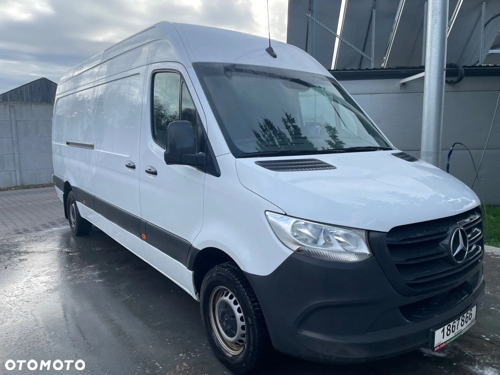 Mercedes-Benz SPRINTER - 2