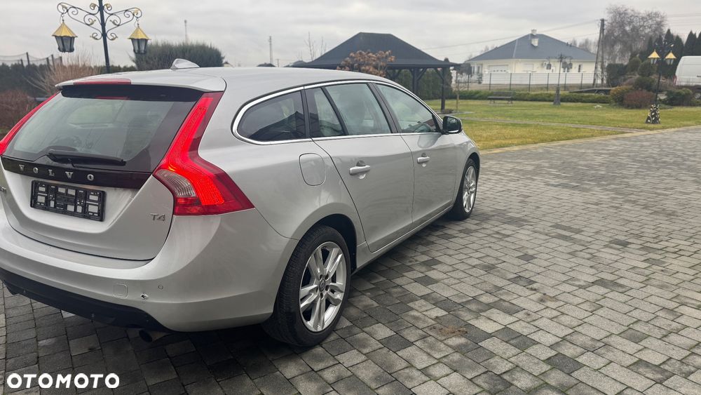 Volvo V60 T4 Edition - 5