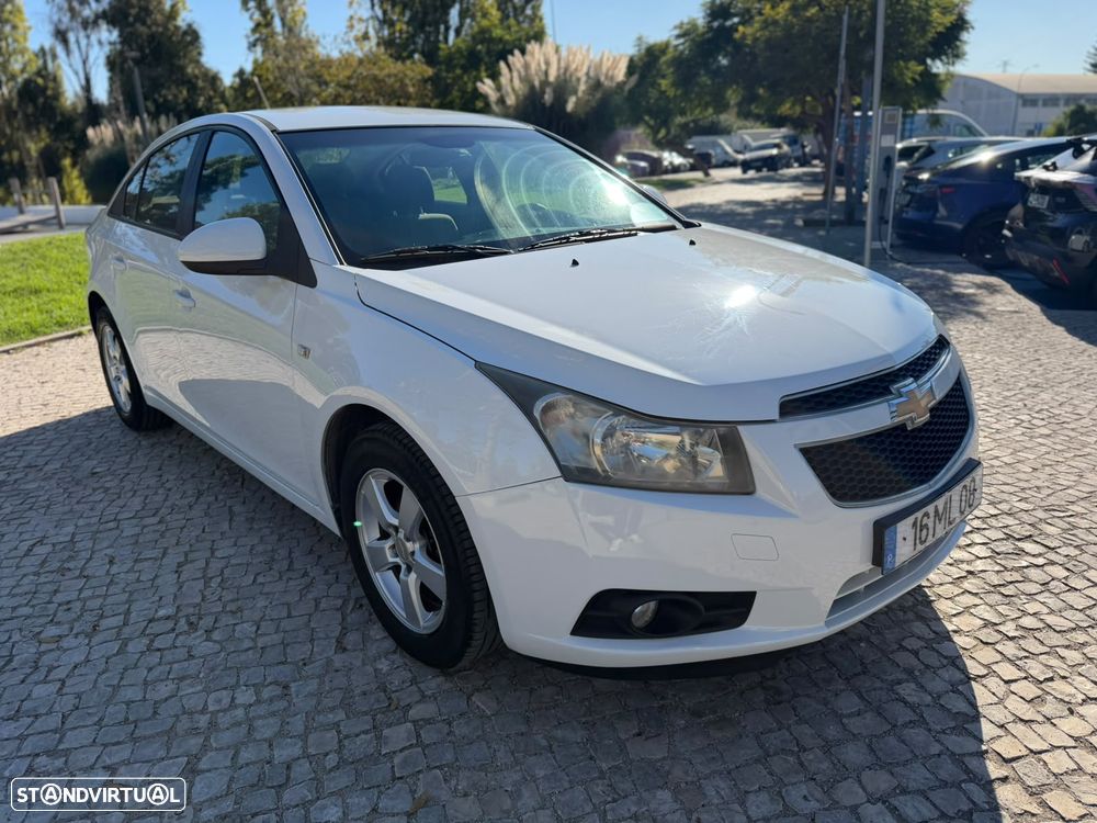 Chevrolet Cruze 1.6 LT - 3
