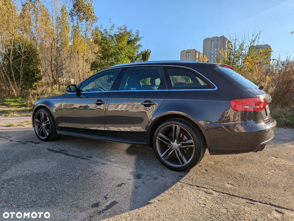 Audi A4 Avant 2.0 TDI - 5