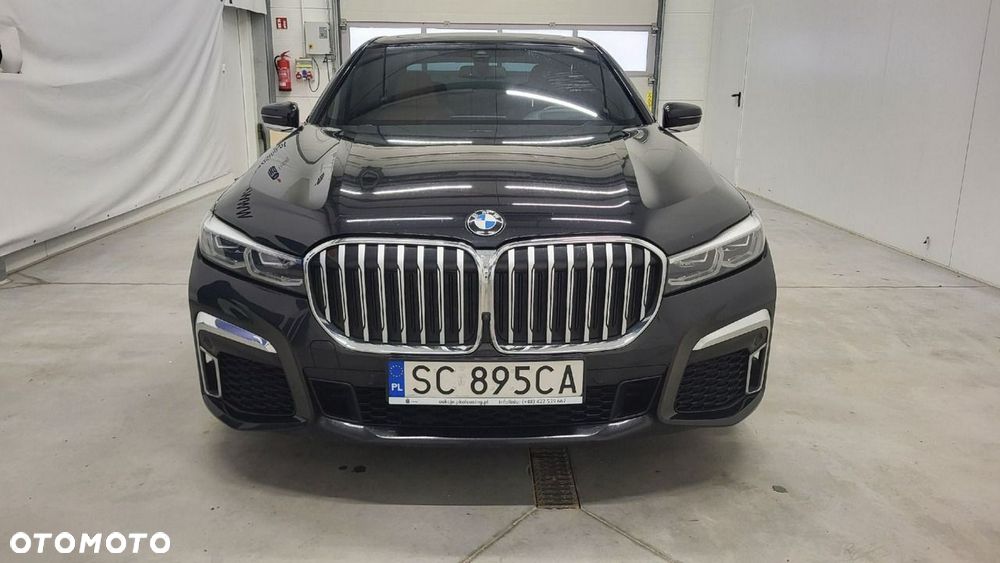 BMW Seria 7 - 2
