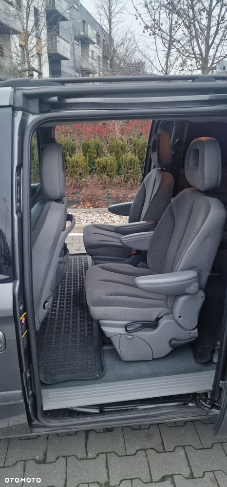 Chrysler Voyager - 7
