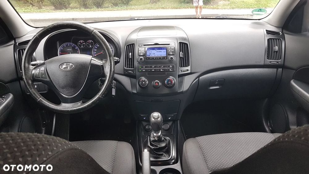 Hyundai i30 i30cw 1.4 UEFA EURO 2012 Edition - 10