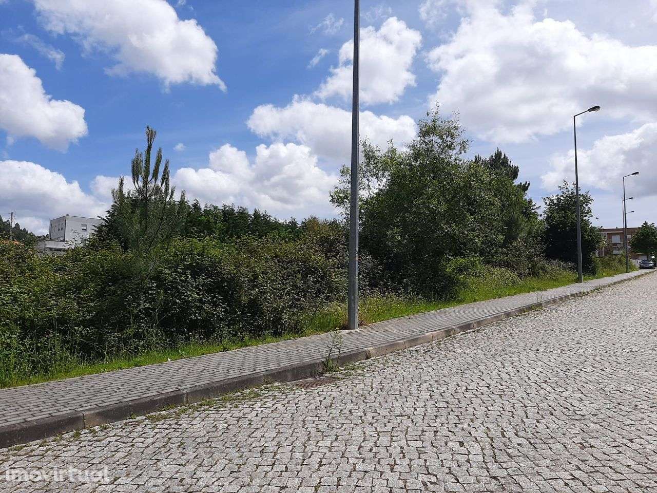 Vende Lote Terreno Lagares Penafiel - Grande imagem: 2/4