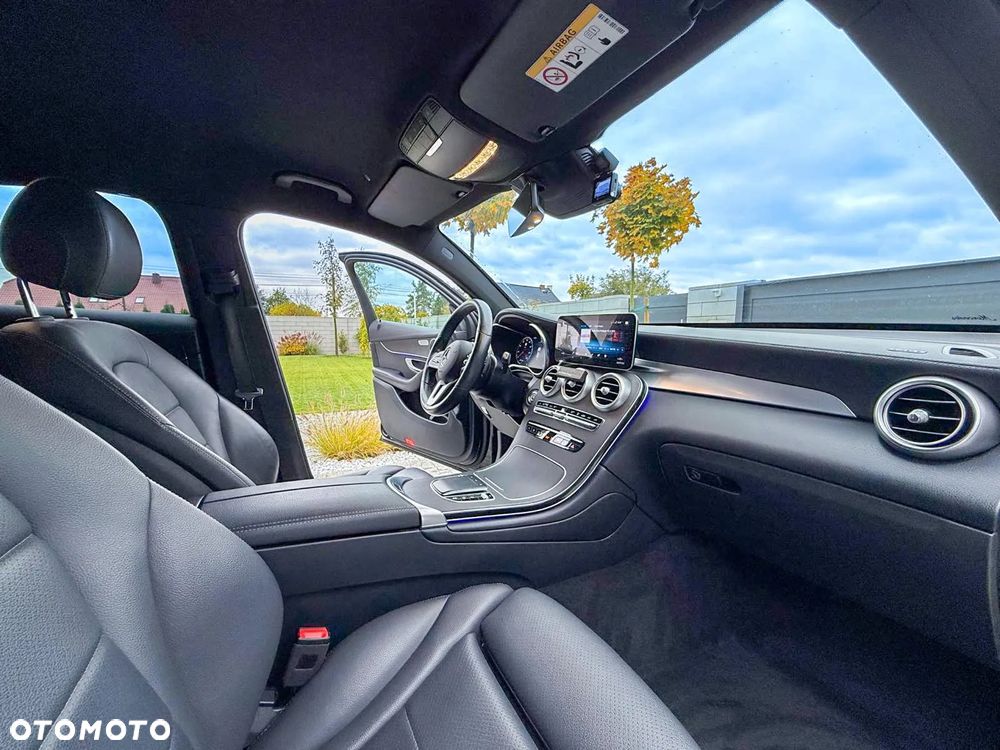 Mercedes-Benz GLC Coupe 300 4-Matic - 11