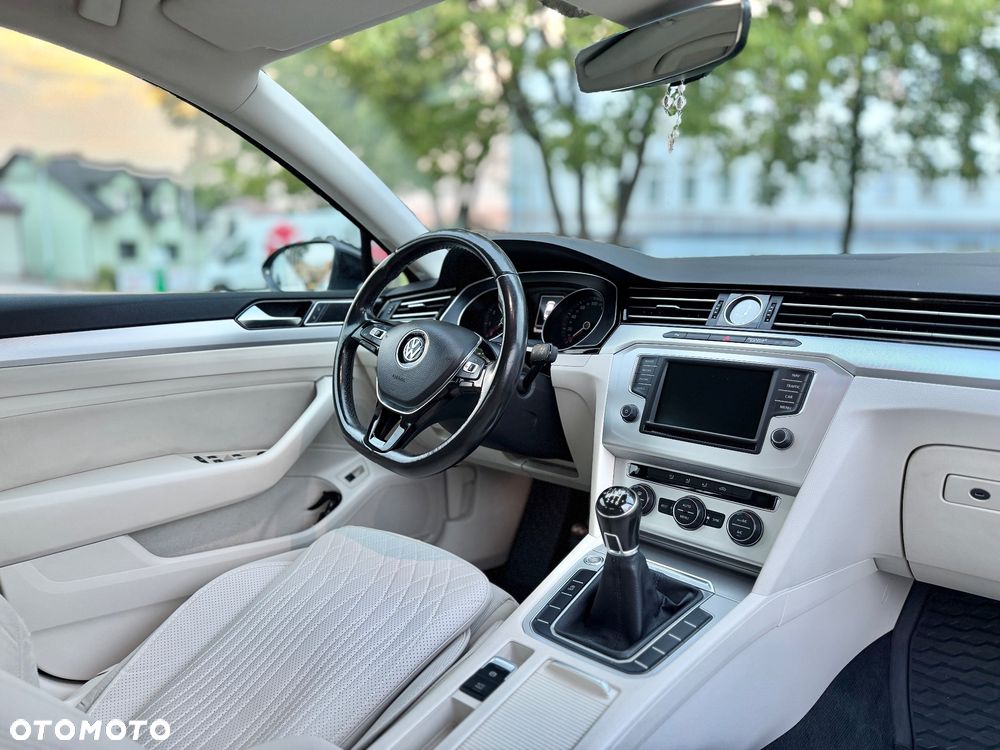 Volkswagen Passat 1.4 TSI BMT ACT Comfortline - 7