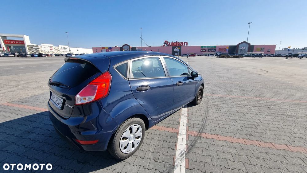 Ford Fiesta - 12