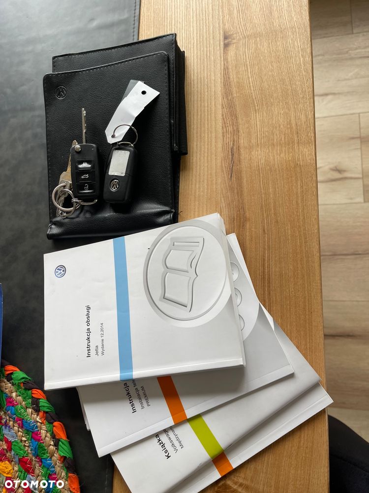 Volkswagen Jetta 2.0 TDI DPF BMT Comfortline - 2