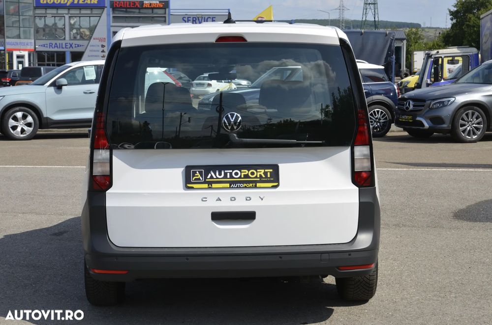 Volkswagen Caddy - 6