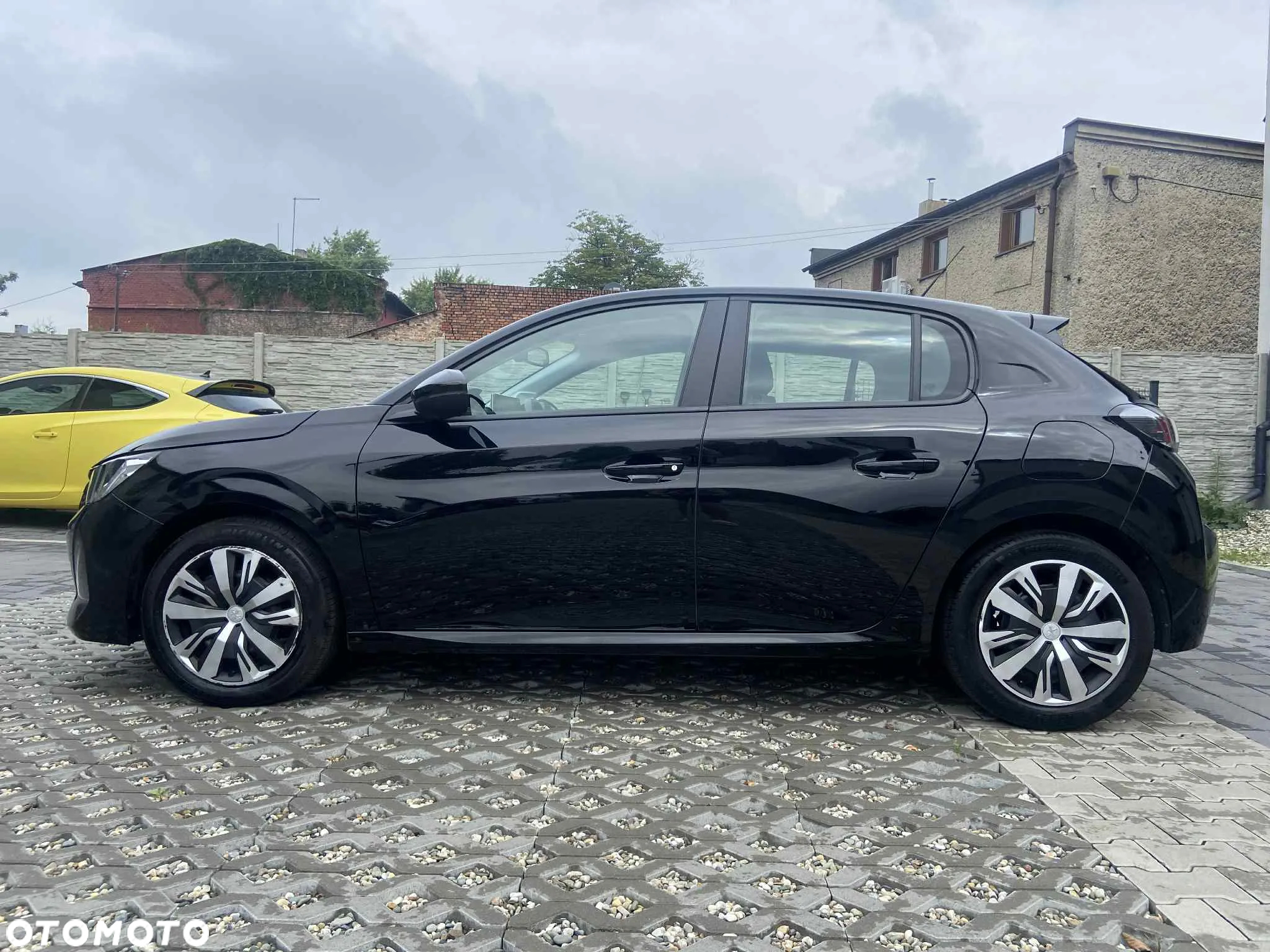 Peugeot 208 PureTech 100 GT Pack - 5
