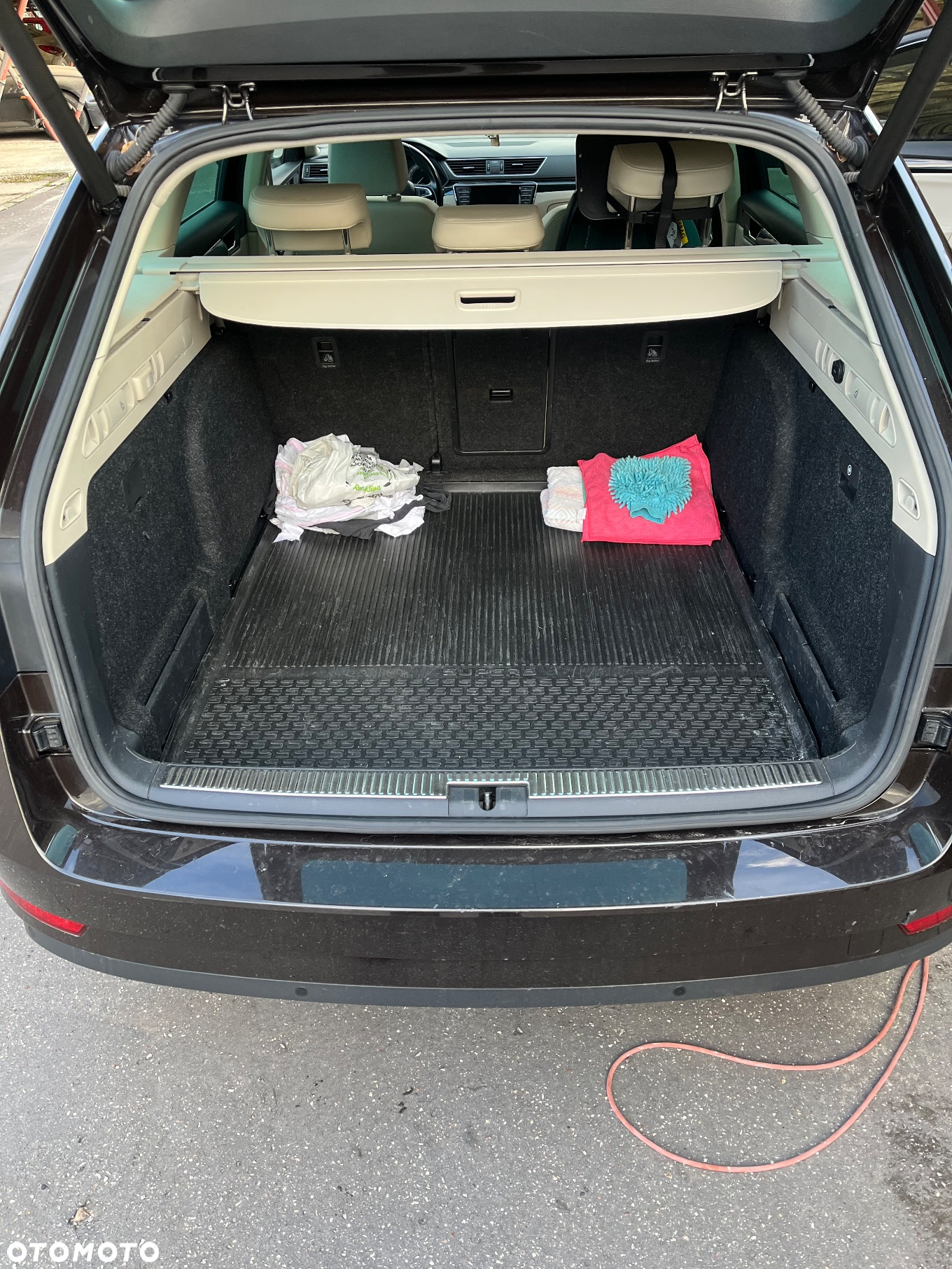 Skoda Superb 2.0 TDI 4x4 L&K DSG - 13