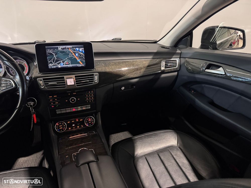 Mercedes-Benz CLS 350 BlueTEC - 14