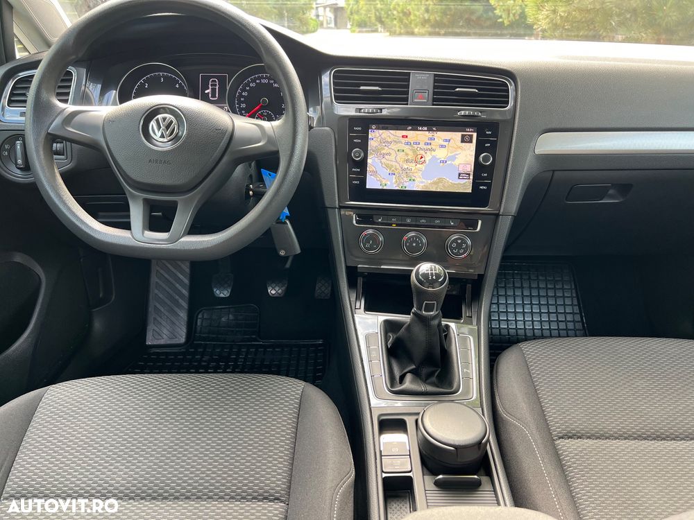 Volkswagen Golf 1.6 TDI Comfortline - 9