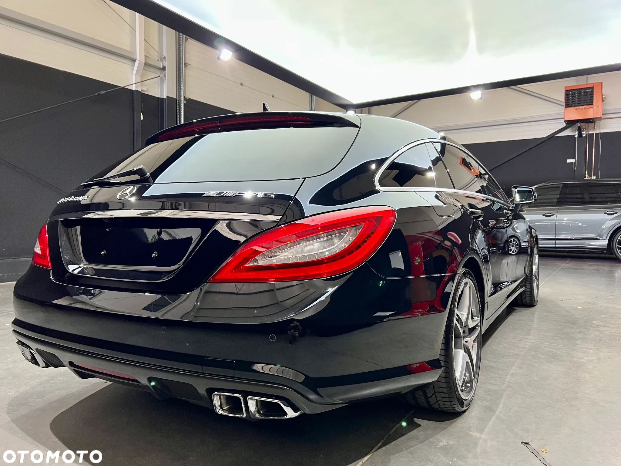 Mercedes-Benz CLS 63 AMG S 4-Matic - 6