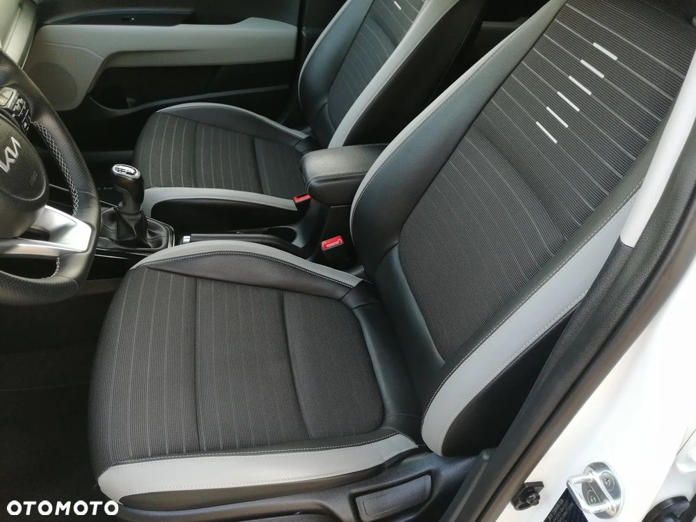 Kia Stonic 1.0 T-GDI MHEV L Business Line - 25