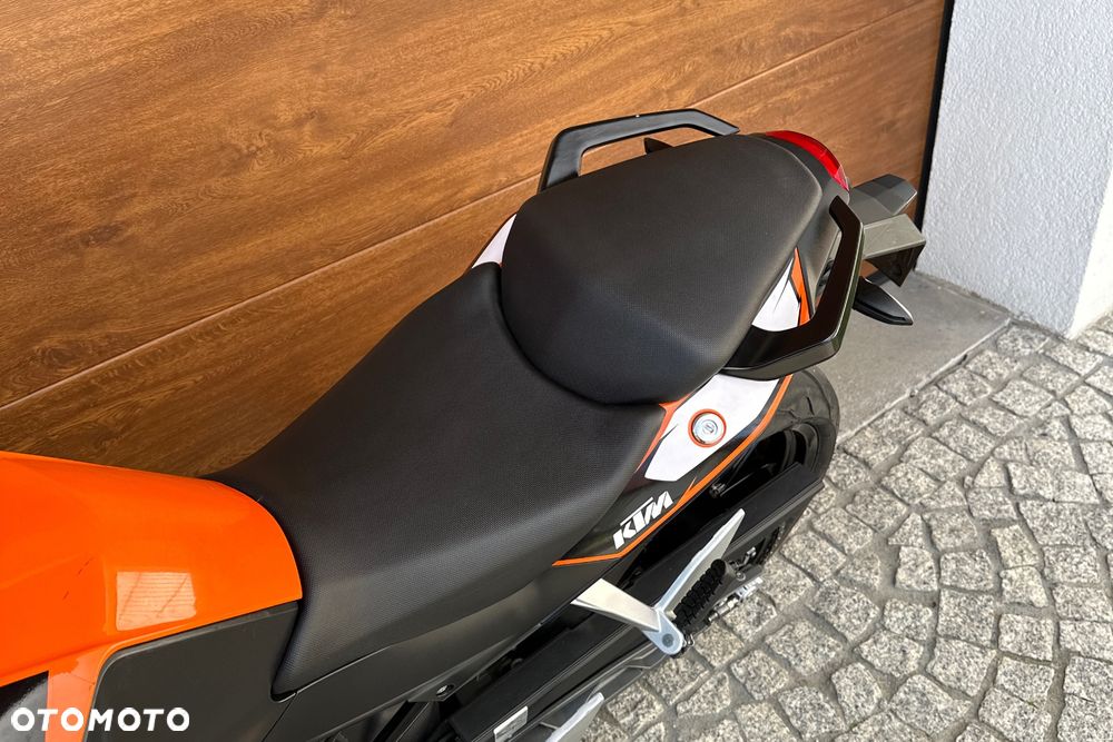 KTM Duke - 22