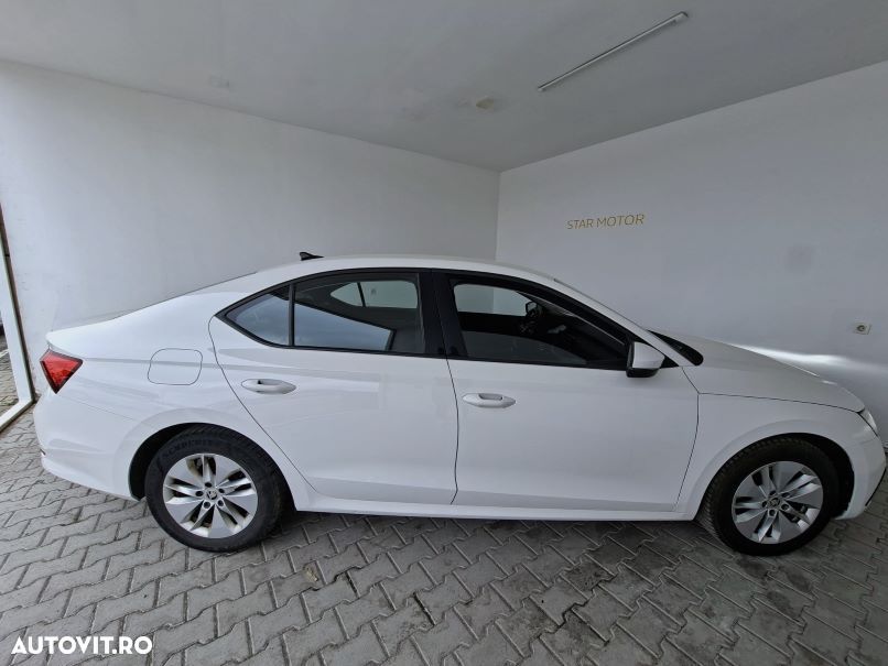 Skoda Octavia 2.0 TDI Ambition - 20