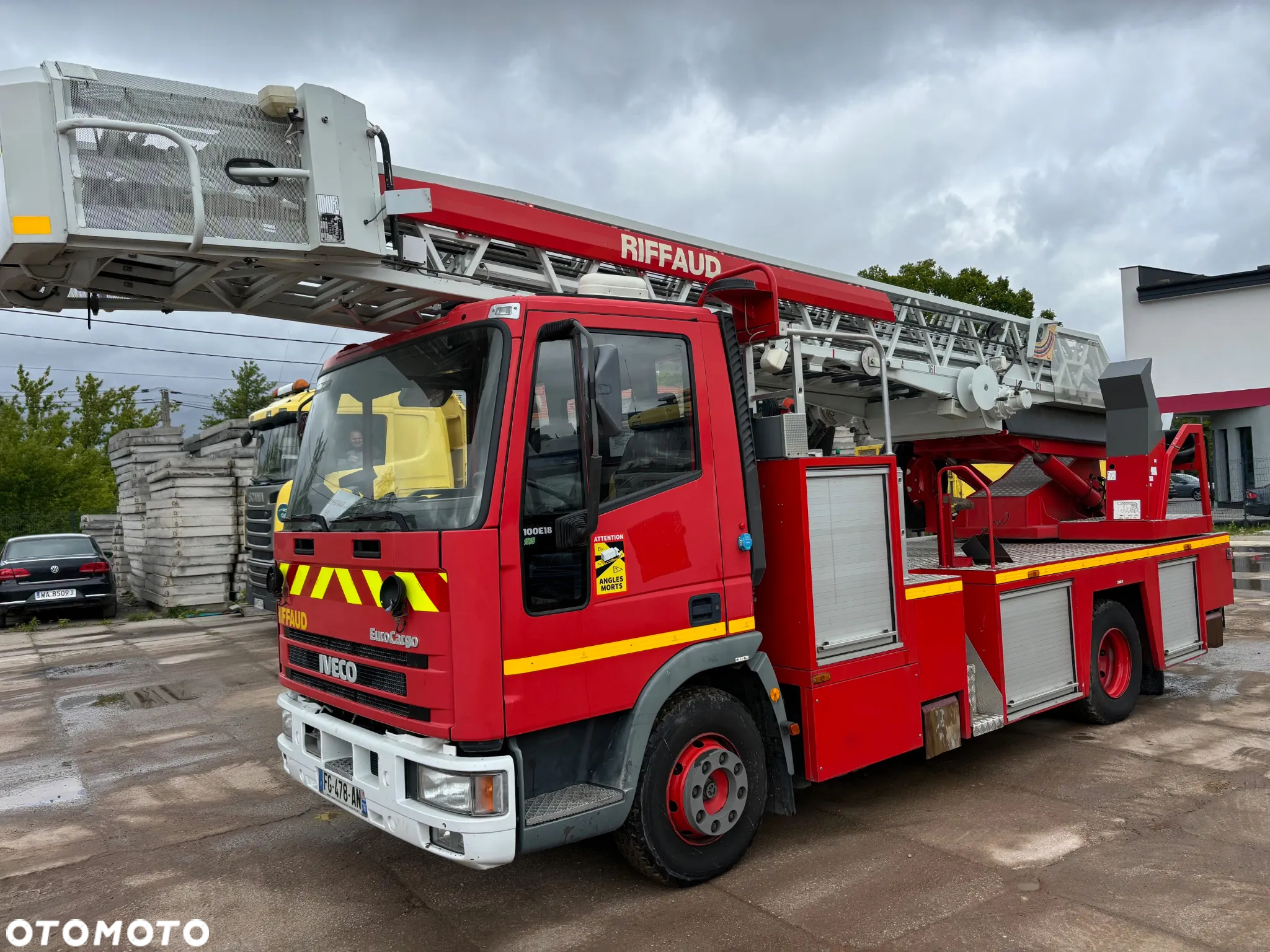 Iveco 100E18 Drabina Strażacka EPSA 25 CNAR - 26