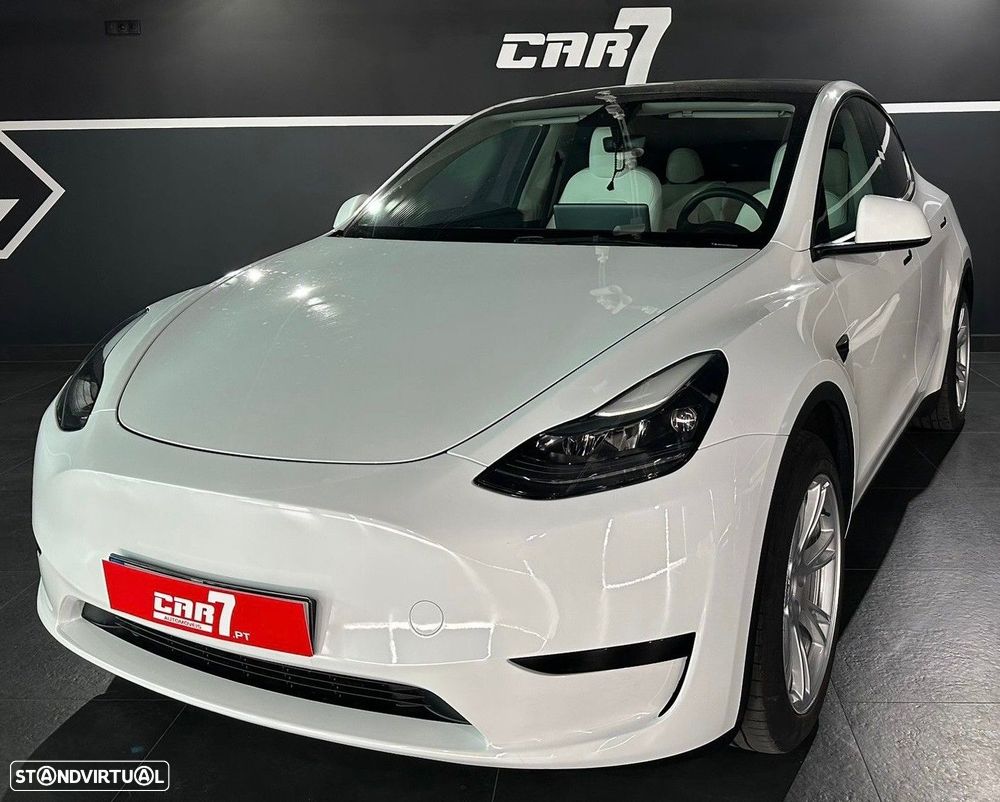 Tesla Model Y Standard RWD - 2