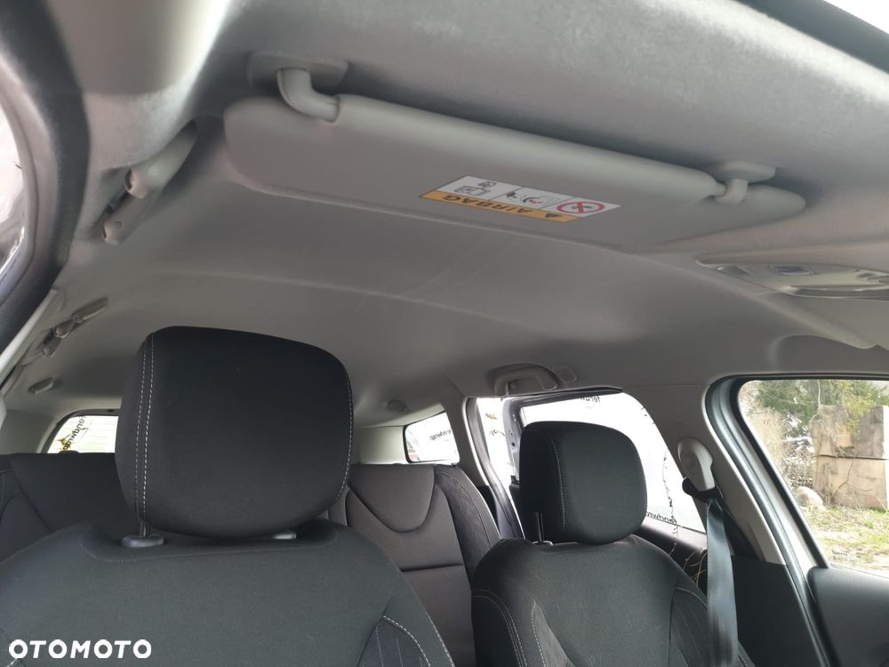 Renault Clio 0.9 TCe Limited - 10