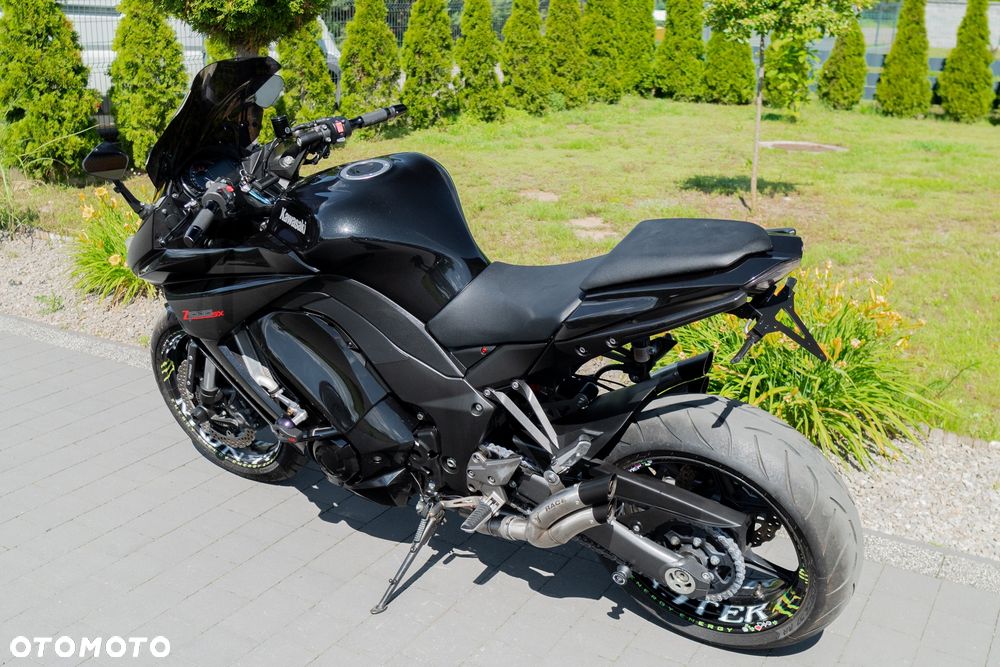 Kawasaki Ninja 1000 SX - 9