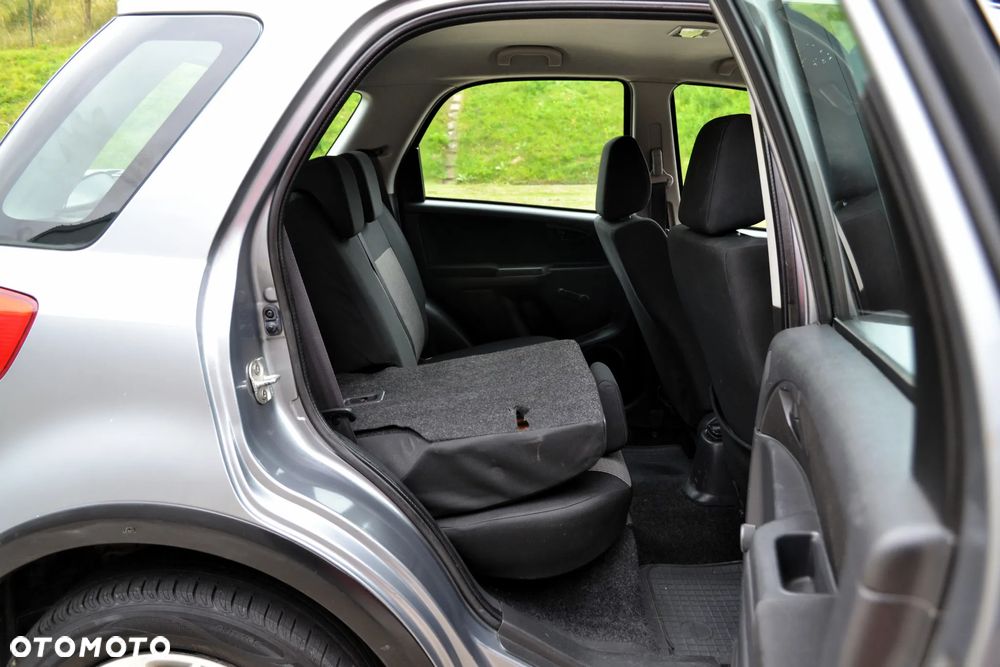 Fiat Sedici 1.6 16V 4x4 Dynamic - 13