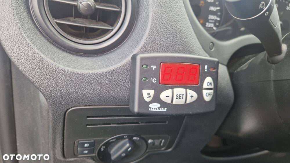 Mercedes-Benz vito - 12