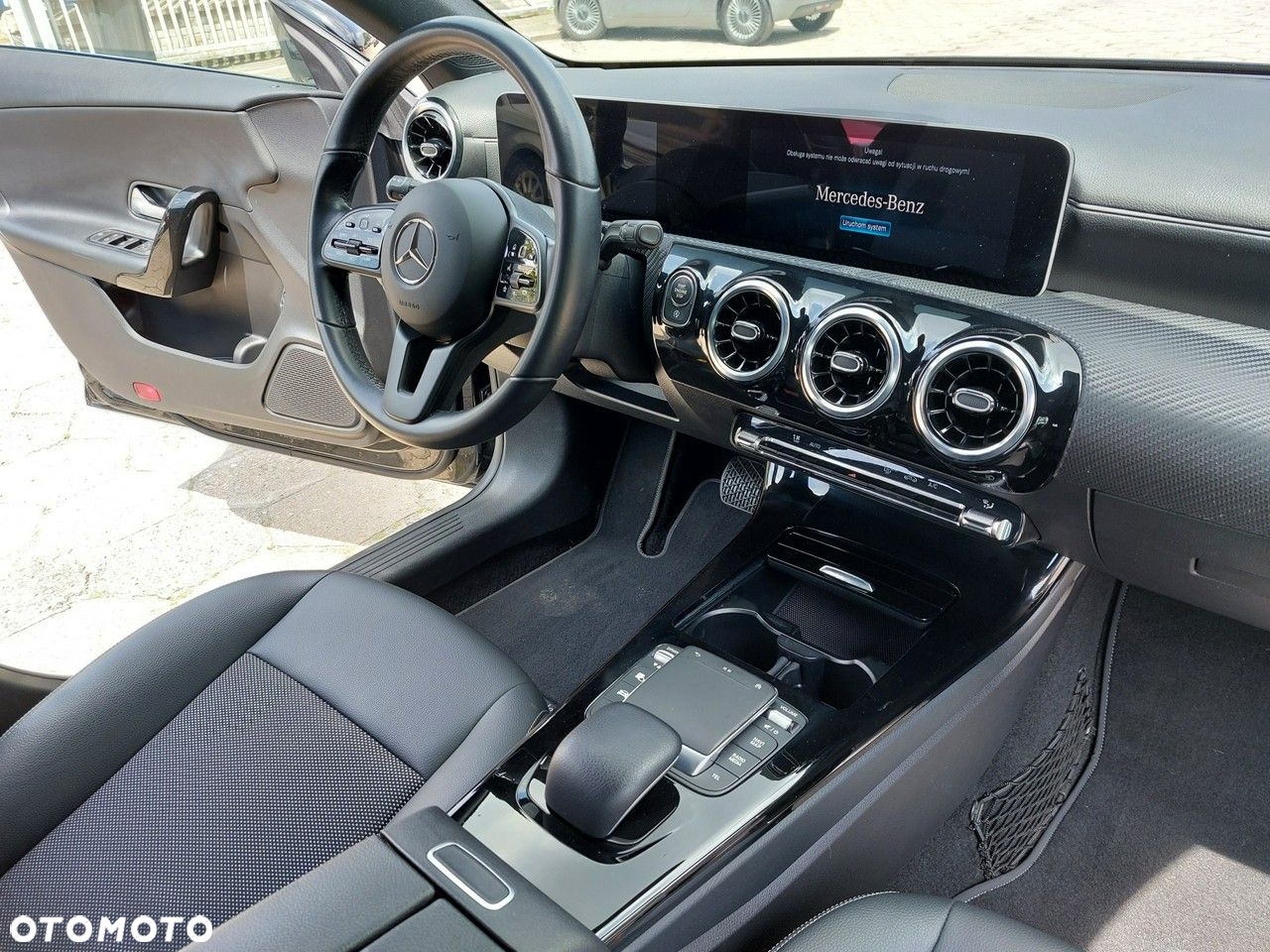 Mercedes-Benz CLA - 19