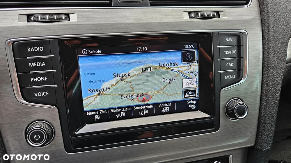 Volkswagen Golf - 35